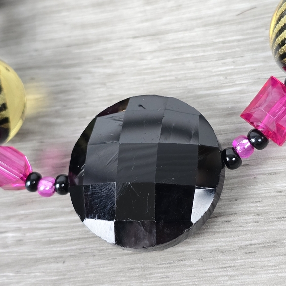 Colorful 20" Necklace - Picture 3 of 11